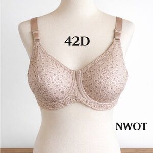 Olga 42D Nude Dot Underwire Bra Lace Trim Full Coverage NWOT